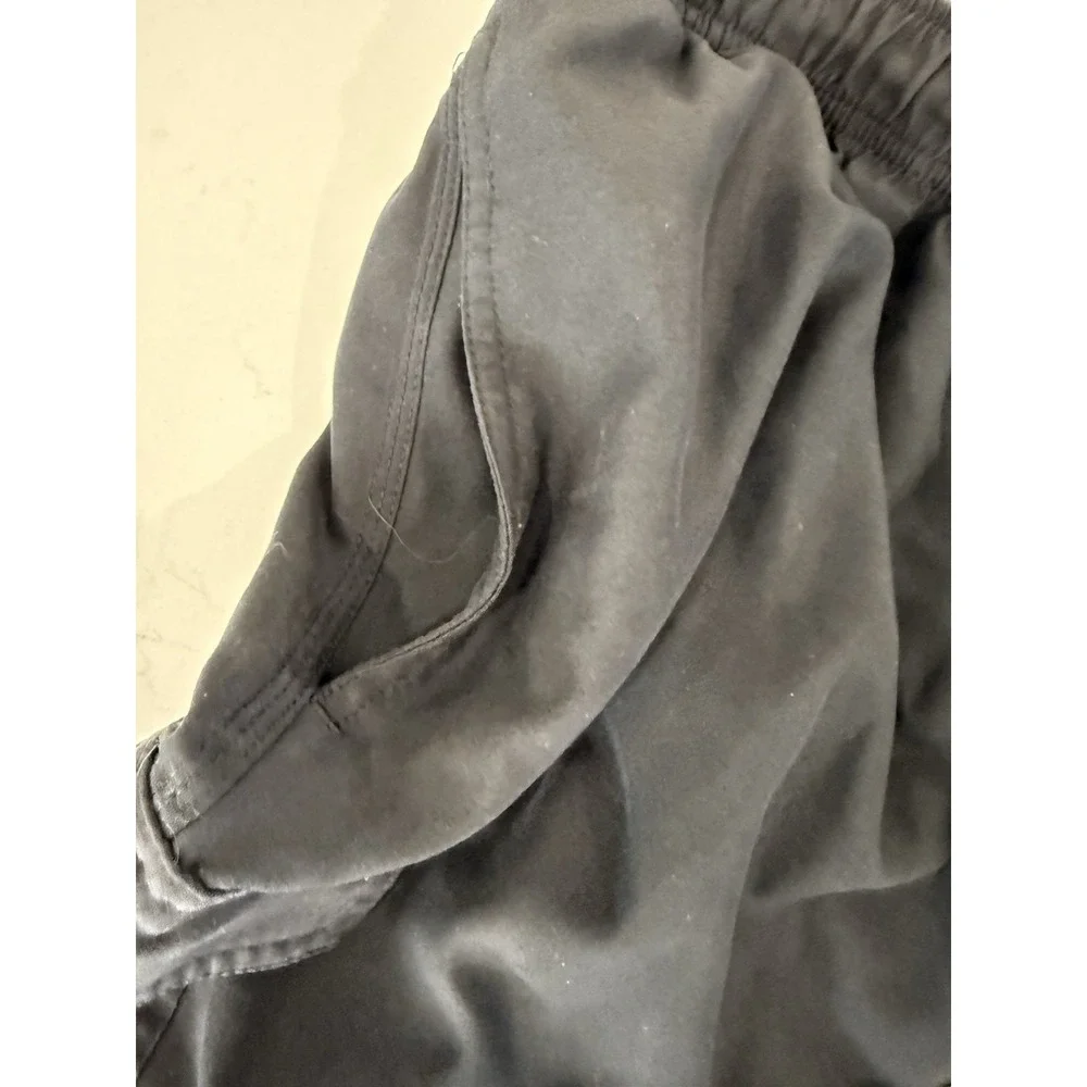 Men's Wave Zone Black Cargo Swim trunks Size‎ Large Drawstring Pockets Logo
